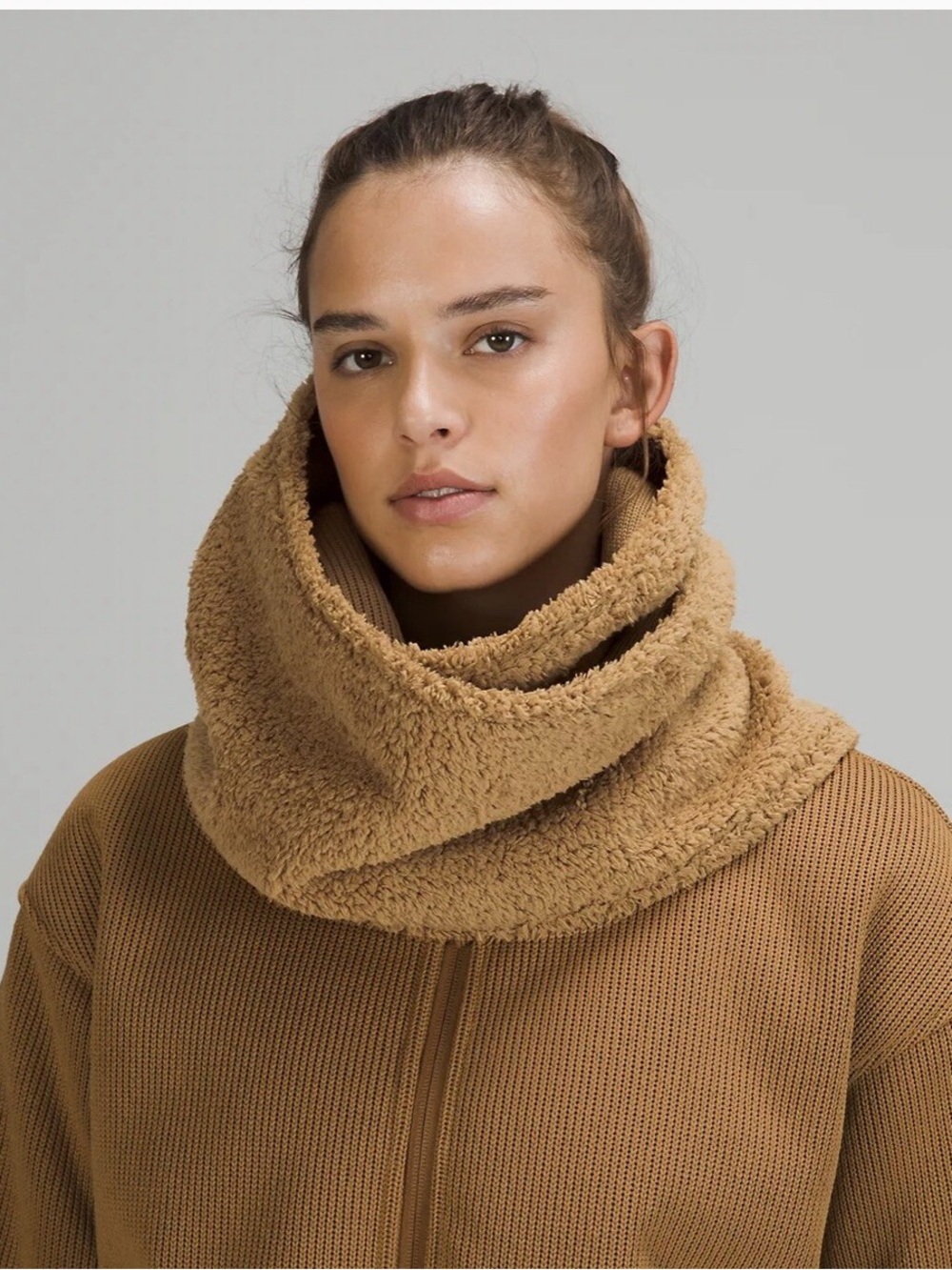 Lululemon Snap Fleece Scarf